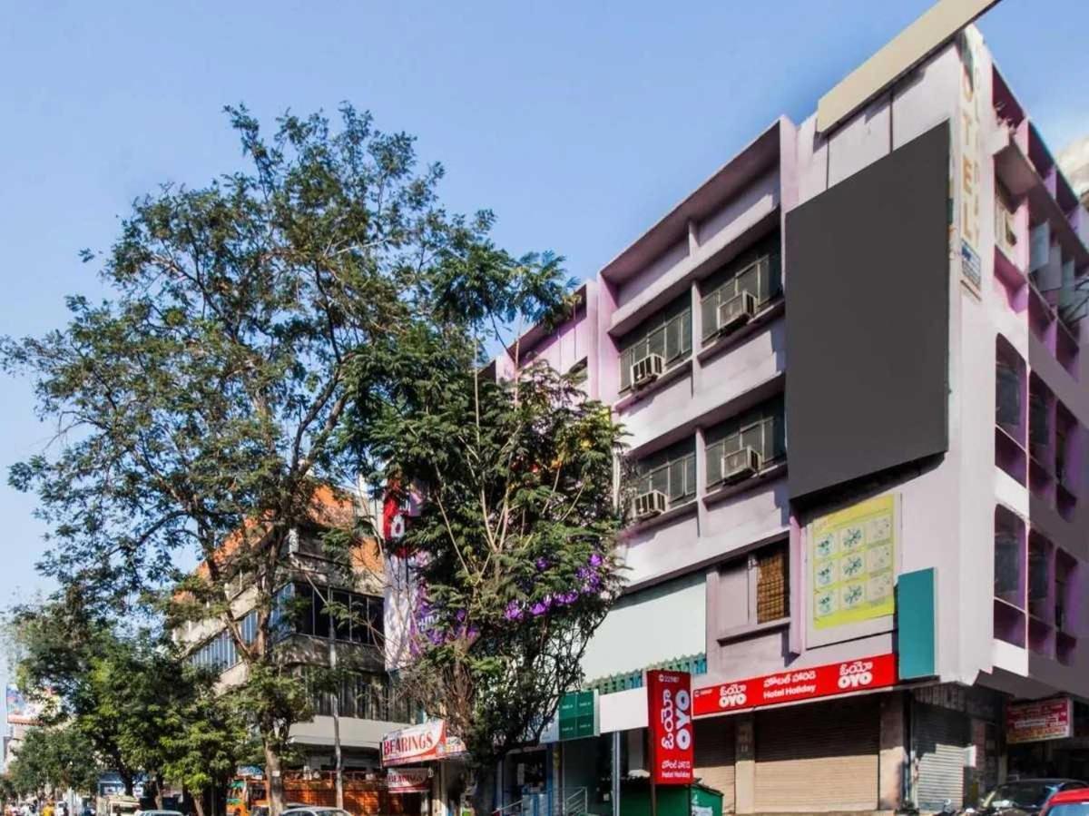 Super Hotel O Holiday Rani Gunj Opp Punjab National Bank Secundurabad Exteriör bild