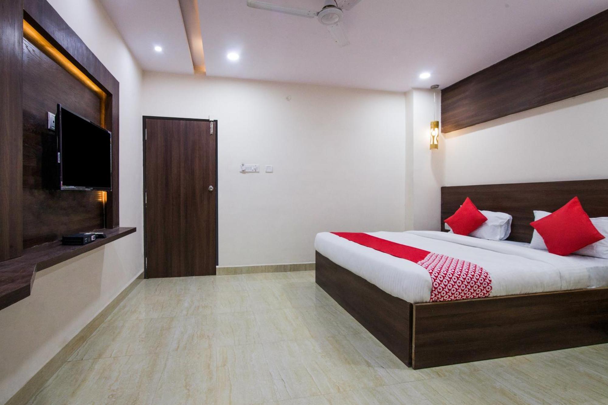 Super Hotel O Holiday Rani Gunj Opp Punjab National Bank Secundurabad Exteriör bild
