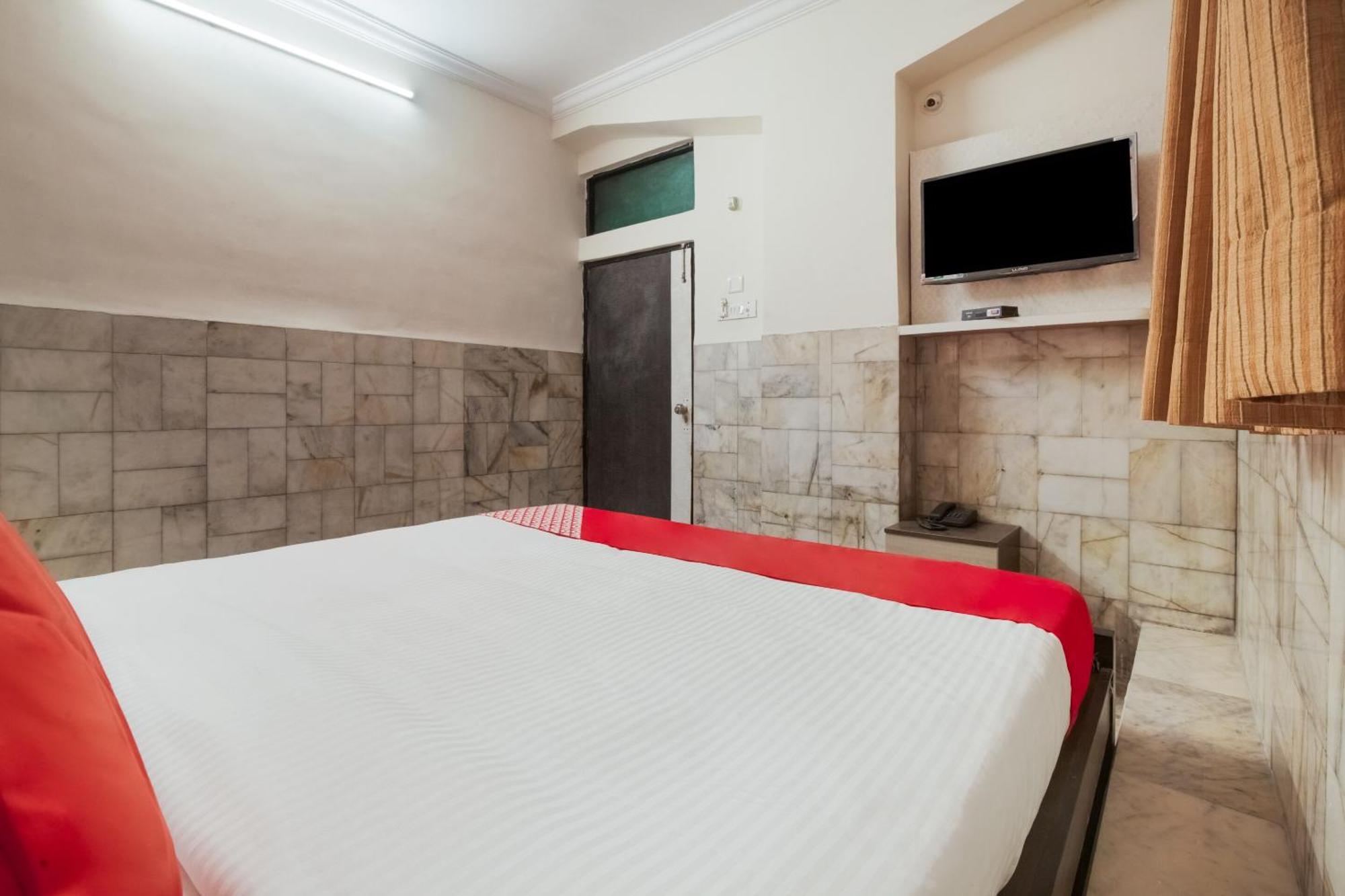 Super Hotel O Holiday Rani Gunj Opp Punjab National Bank Secundurabad Exteriör bild