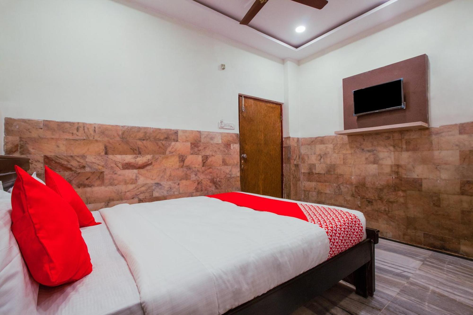 Super Hotel O Holiday Rani Gunj Opp Punjab National Bank Secundurabad Exteriör bild