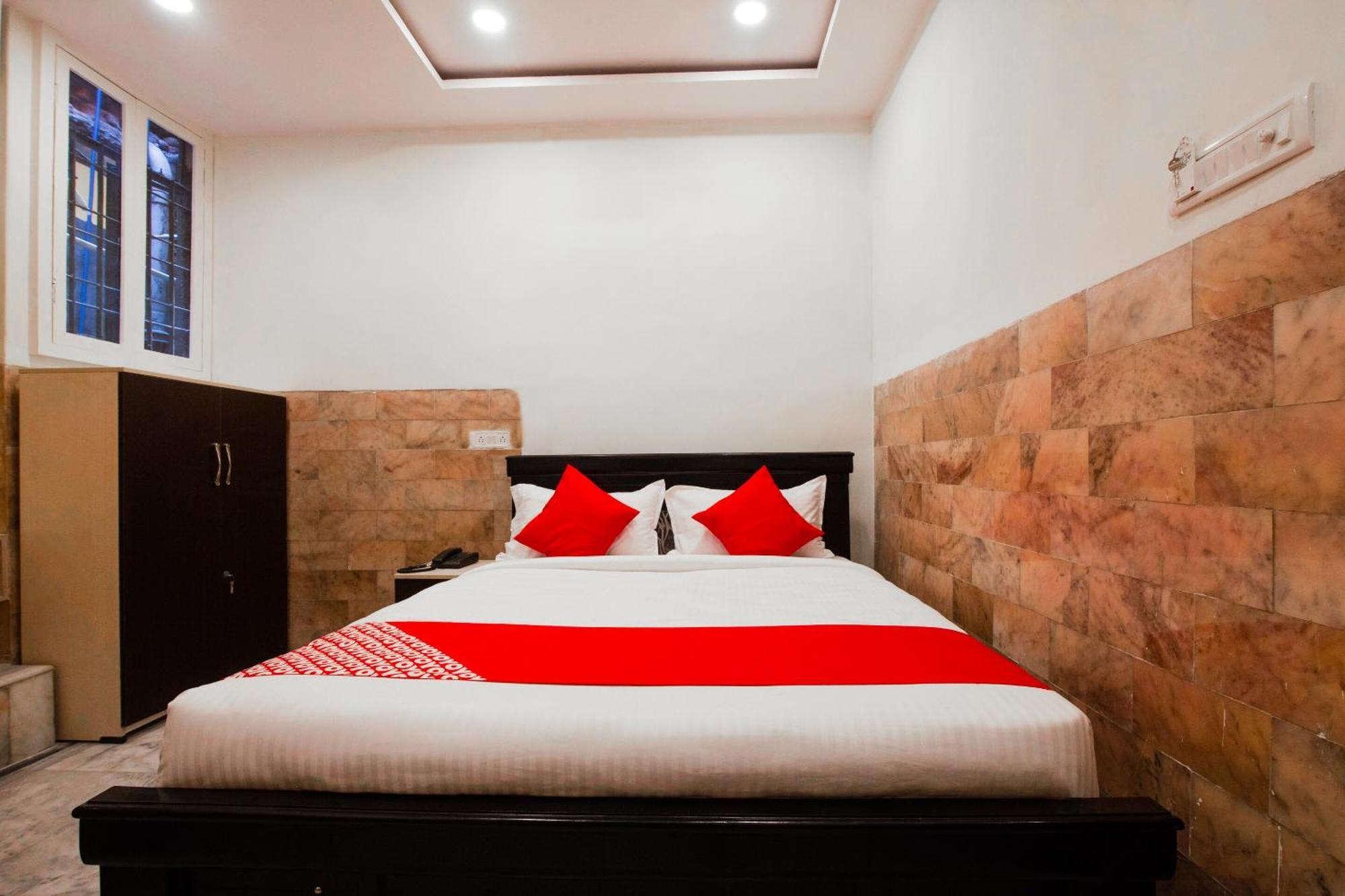 Super Hotel O Holiday Rani Gunj Opp Punjab National Bank Secundurabad Exteriör bild